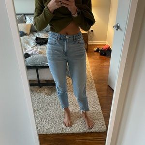American Eagle Mom Jean